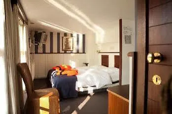 ברוז' Boat Hotel De Barge בלגיה