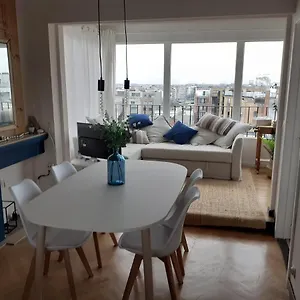 Gezellig Centraal Gelegen Penthouse Appartement Ostende